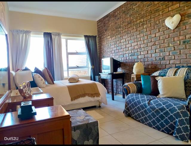 3 BEDROOM DUET FOR SALE IN TERGNIET